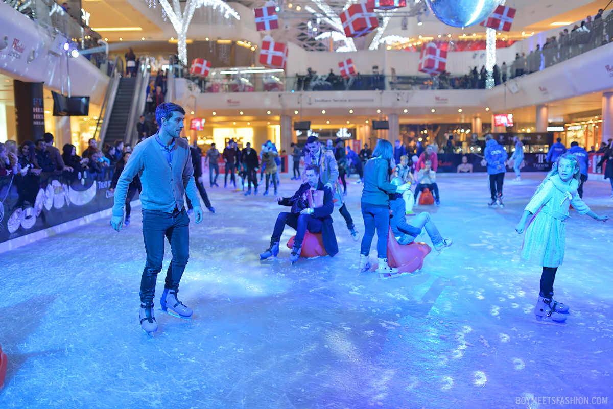 Gallery  The Ice Rink at Westfield London