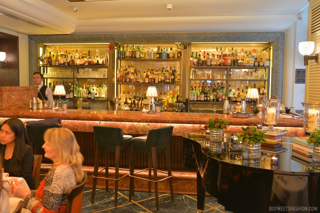 34-RESTAURANT-HATS-OFF-12
