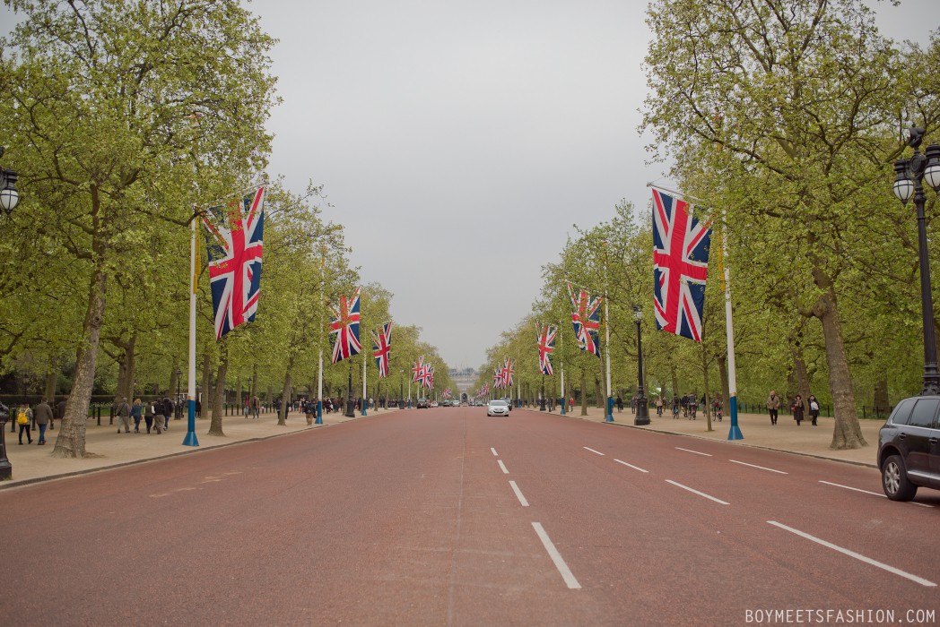 ROYAL-BABY-BUCKINGHAM-PALACE-12